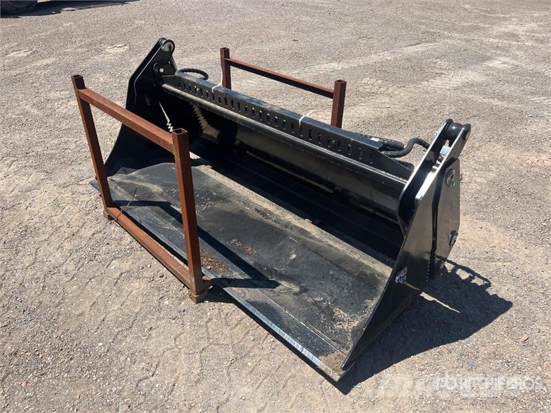  GIYI KH72 1150 mm Multi-Purpose Skid Steer Bucket  دلاء