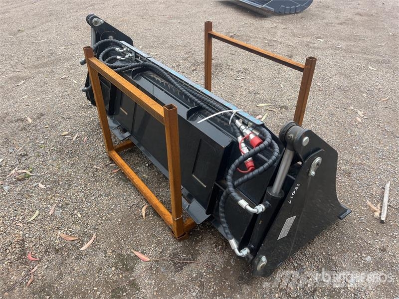  GIYI KH72 1800 mm Multi-Purpose Skid Steer Bucket  Buckets