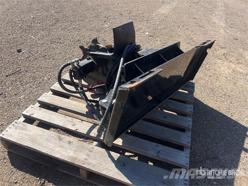  GIYI SG45 1150 mm Skid Steer Stump Grinder 动力旋转耙