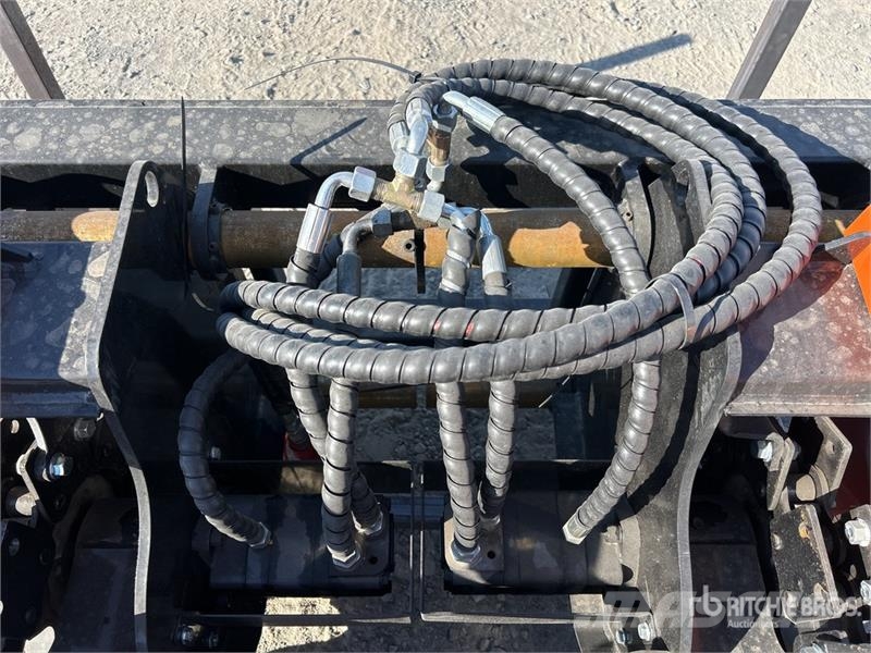  GIYI Skid Steer Trencher (Unused) ماكينات حفر خنادق