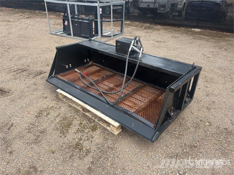 GIYI VB59 2000 mm Vibrating Skid Steer Bucket (Unu Buckets
