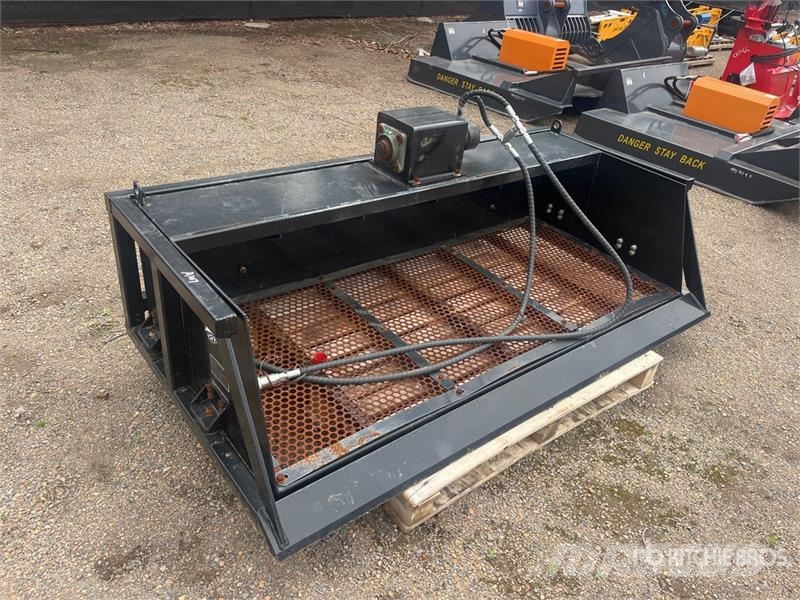 GIYI VB59 2000 mm Vibrating Skid Steer Bucket (Unu Buckets