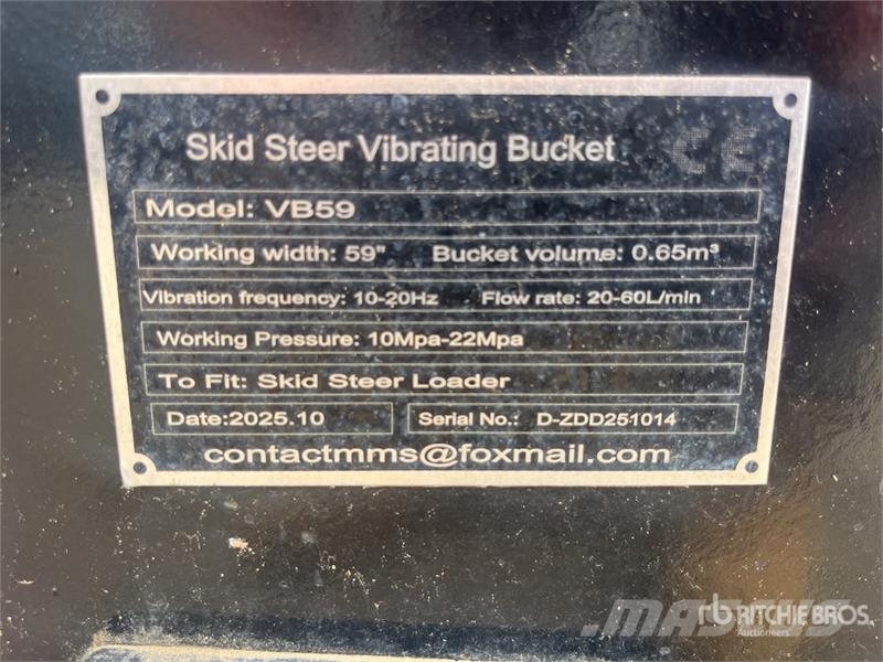 GIYI VB59 2000 mm Vibrating Skid Steer Bucket (Unu Buckets