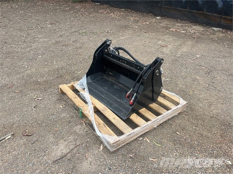 GIYI XKH39 620 mm Multi-Purpose Mini Skid Steer Bu Buckets