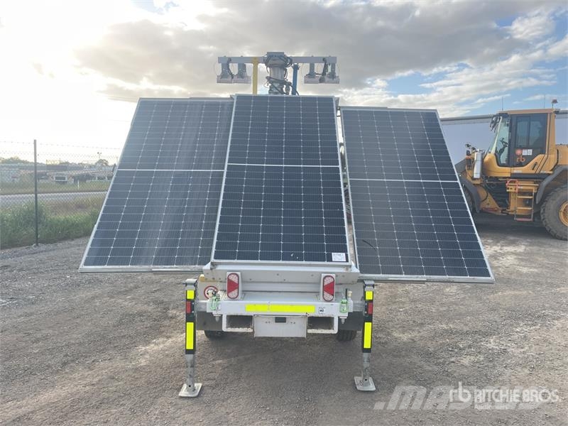 Globe GP43K Solar Light Tower (Inoperable) Light towers