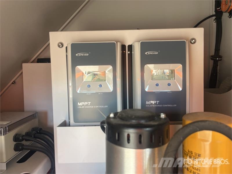 Globe GP43K Solar Light Tower (Inoperable) Light towers