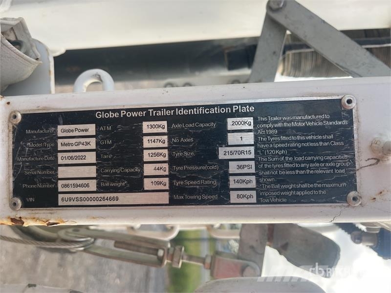 Globe GP43K Solar Light Tower (Inoperable) Light towers
