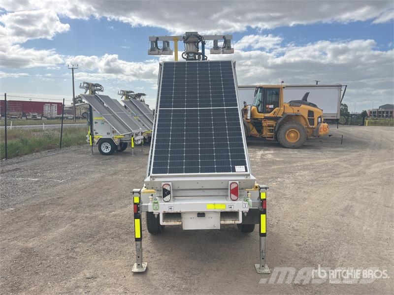 Globe Power Metro GP43K Solar Light Tower (Inoperable) Rasvetni stubovi