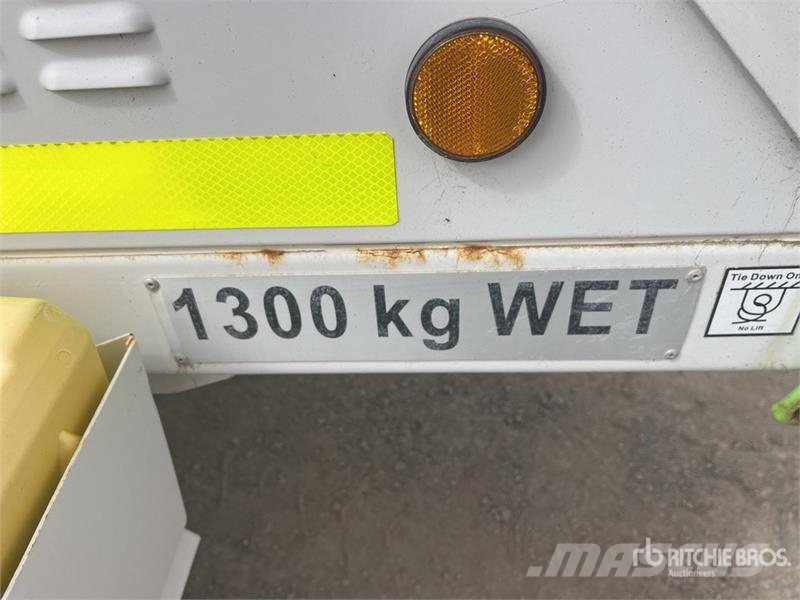 Globe Power Metro GP43K Solar Light Tower (Inoperable) Rasvetni stubovi