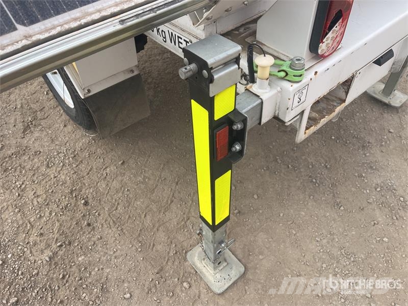 Globe Power Metro GP43K Solar Light Tower (Inoperable) Осветительные установки