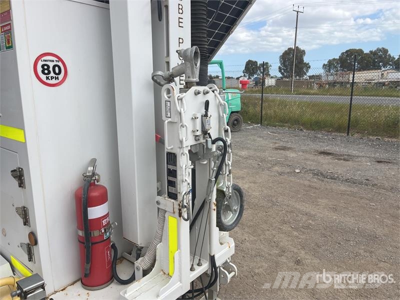Globe Power Metro GP43K Solar Light Tower (Inoperable) Svetlobni stolpi