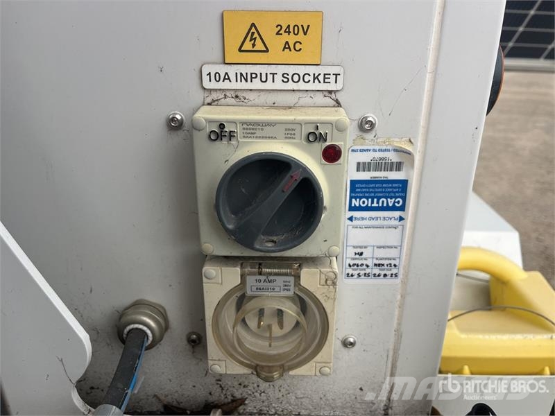 Globe Power Metro GP43K Solar Light Tower (Inoperable) Осветительные установки