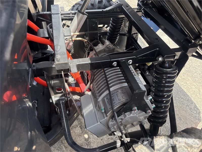 GOCaddy Rancher 4x4 Electric Utility Vehicle (Unus Utility machines
