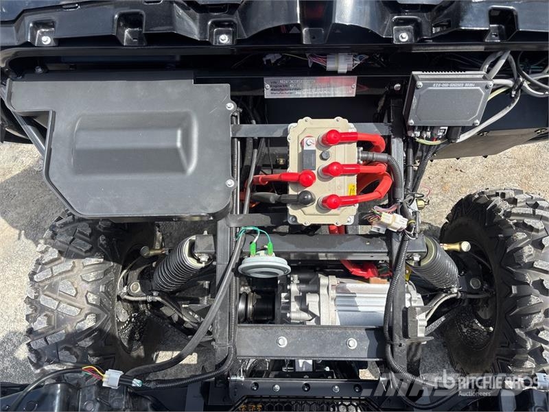 GOCaddy Rancher 4x4 Electric Utility Vehicle (Unus Utility machines