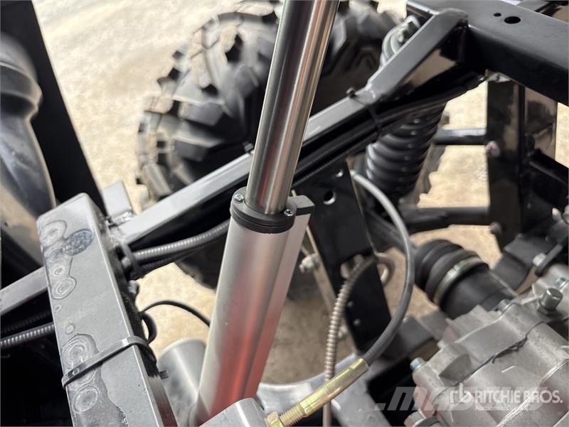 GOCaddy Rancher 4x4 Electric Utility Vehicle Pomoćne mašine