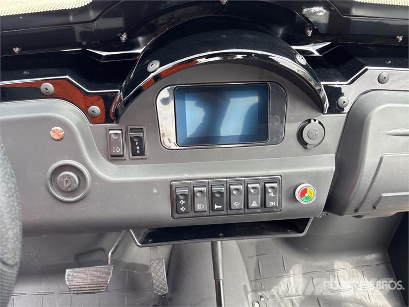  GOCaddy Rancher 4x4 Electric Utility Vehicle Pomoćne mašine