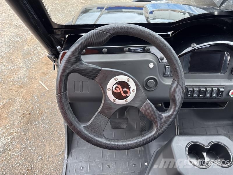 GOCaddy Rancher 4x4 Electric Utility Vehicle Pomoćne mašine