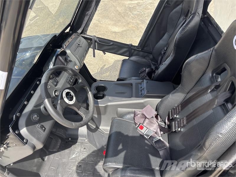 GOCaddy Rancher 4x4 Electric Utility Vehicle (Unus Utility machines
