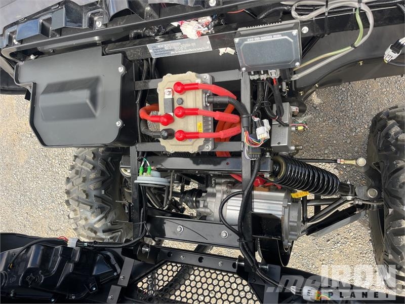 GOCaddy Rancher 4x4 Electric Utility Vehicle (Unus Pomoćne mašine