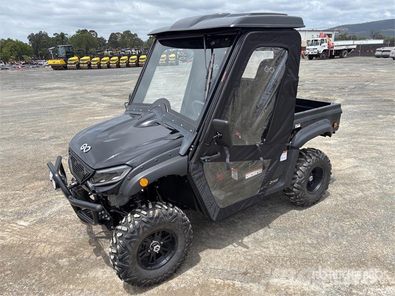 GOCaddy Rancher 4x4 Electric Utility Vehicle (Unus Utility machines