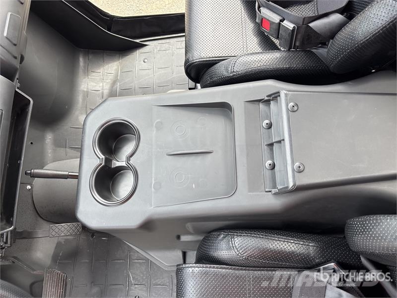  GOCaddy Rancher 4x4 Electric Utility Vehicle Pomoćne mašine