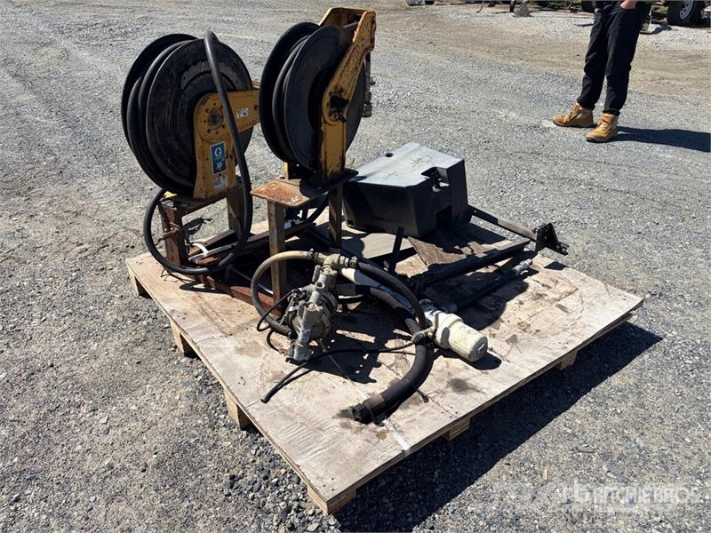Graco XD Pallet Hose Reel Hose Other components