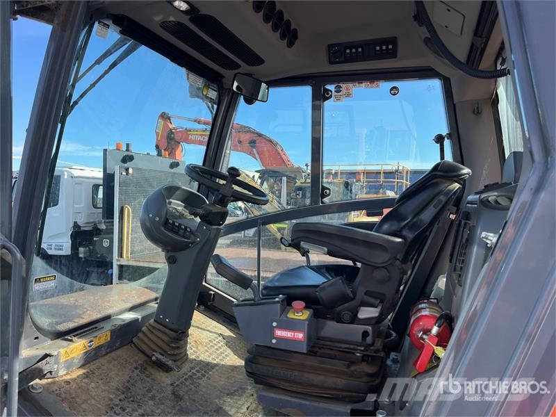 Hamm 3412 HT Smooth Drum Compactor Walzenzüge