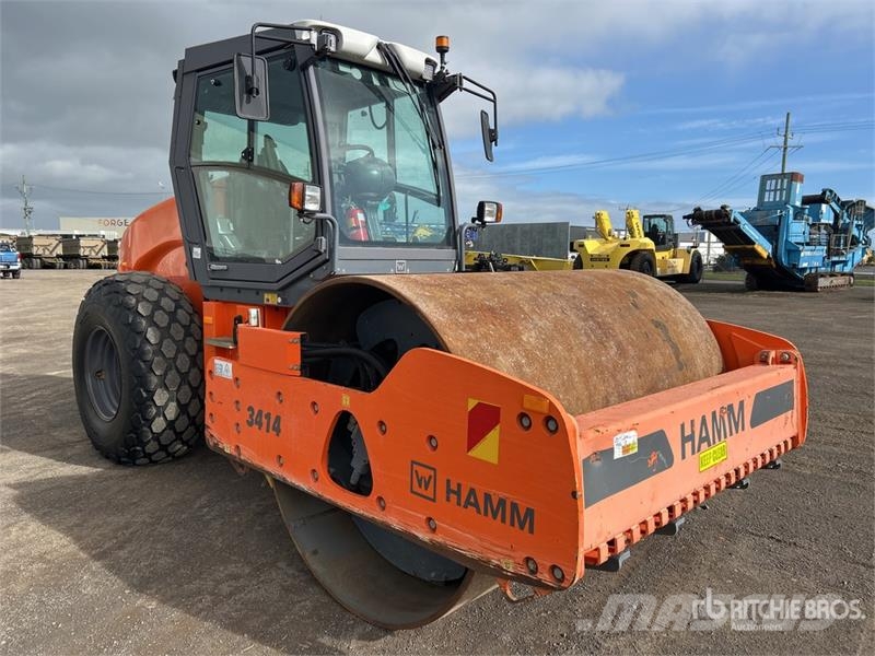 Hamm 3414 Smooth Drum Compactor 單輪滾壓機