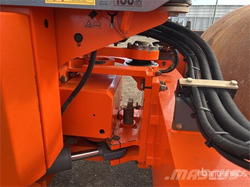 Hamm 3414 Smooth Drum Compactor 單輪滾壓機