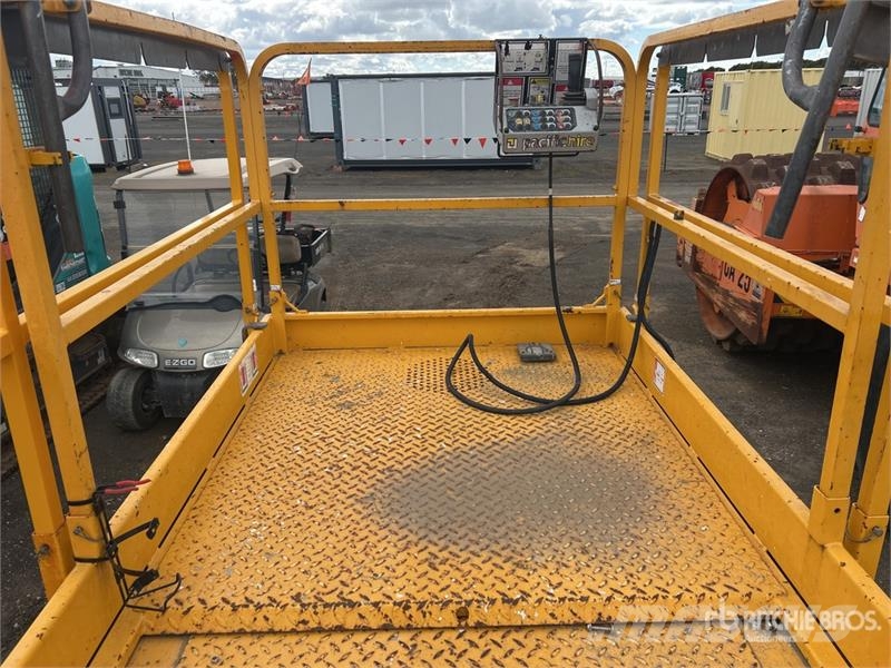 Haulotte 10DX 4x4 Diesel Scissor Lift رافعات مقصية الشكل