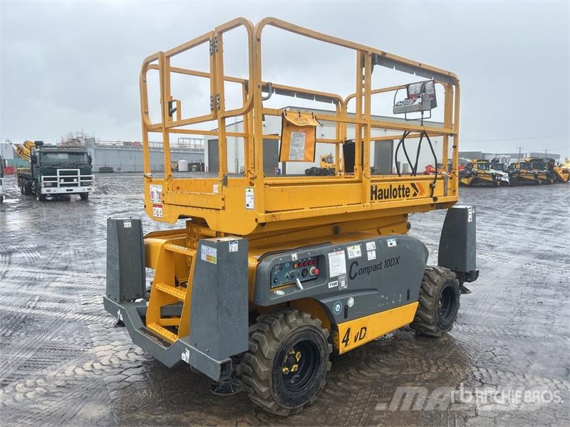 Haulotte Compact 10DX 4x4 Diesel Scissor Lift Scissor lifts