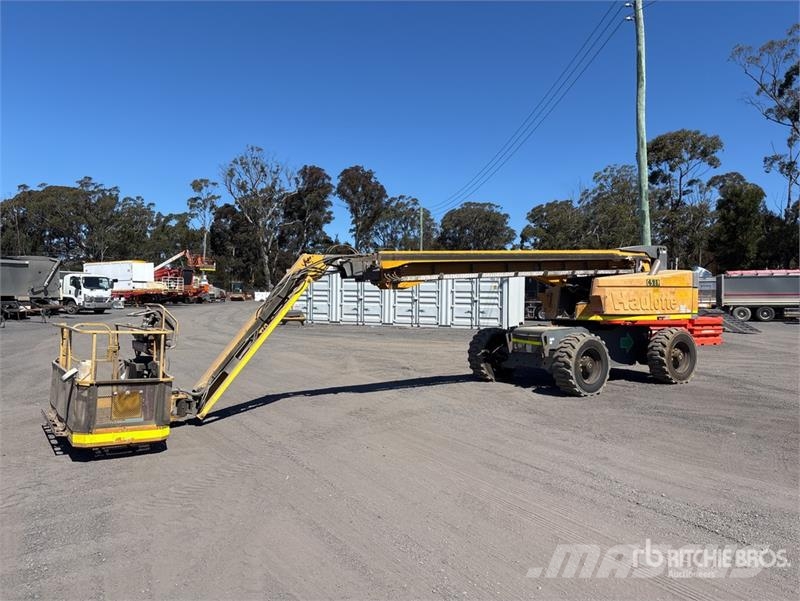 Haulotte HT23RTJPRO 4WD Diesel Articulating Boom Lift Bomliftar