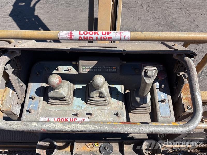 Haulotte HT23RTJPRO 4WD Diesel Articulating Boom Lift Bomliftar