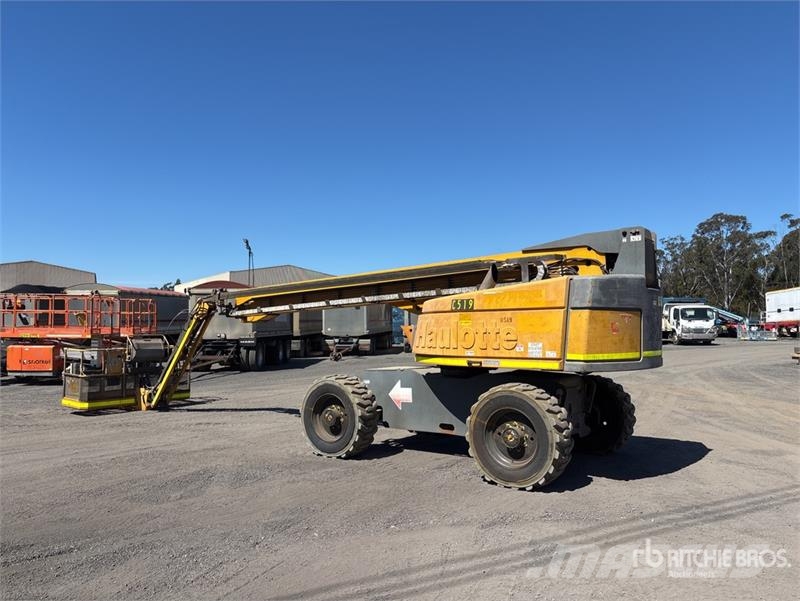 Haulotte HT23RTJPRO 4WD Diesel Articulating Boom Lift Bomliftar