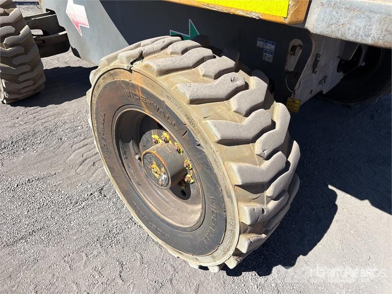 Haulotte HT23RTJPRO 4WD Diesel Articulating Boom Lift Bomliftar