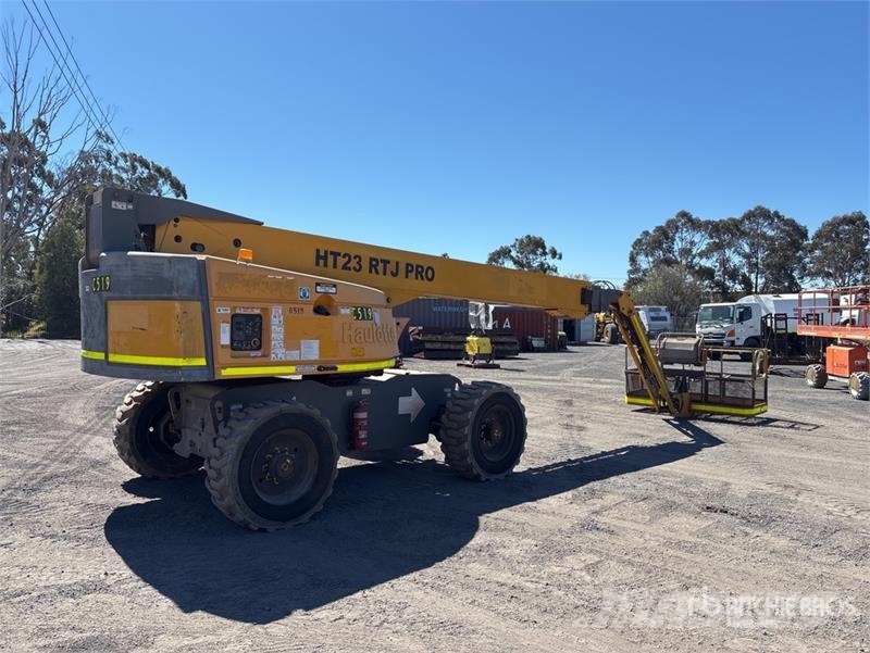 Haulotte HT23RTJPRO 4WD Diesel Articulating Boom Lift Bomliftar