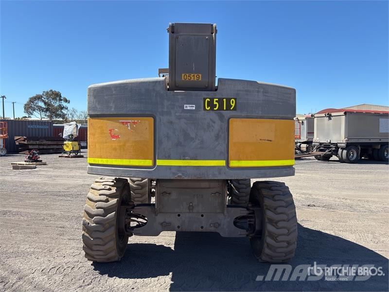 Haulotte HT23RTJPRO 4WD Diesel Articulating Boom Lift Bomliftar
