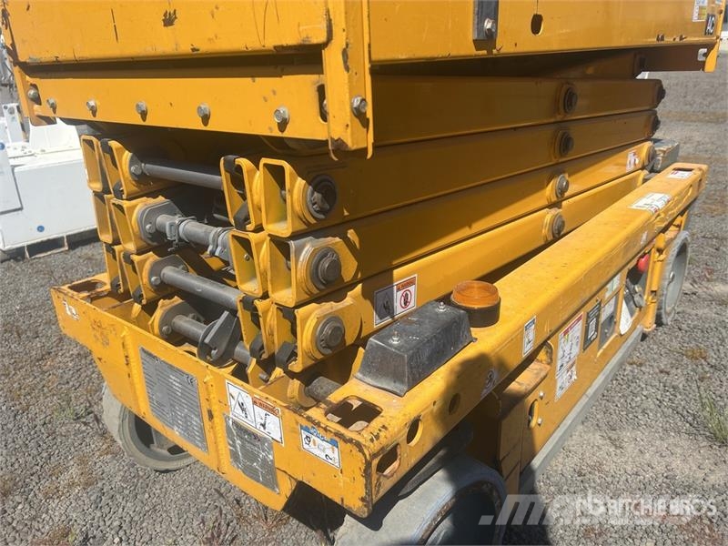 Haulotte Optimum 8AC Electric Scissor Lift رافعات مقصية الشكل