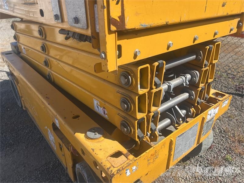 Haulotte Optimum 8AC Electric Scissor Lift رافعات مقصية الشكل