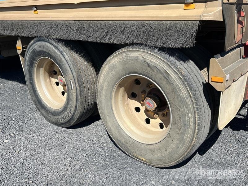 Hercules 7.3 m Quad Dog End Dump Trailer Самоскиди