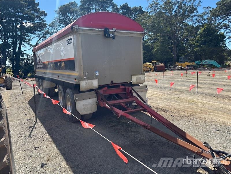 Hercules 7.4 m Quad Dog End Dump Trailer Kipper