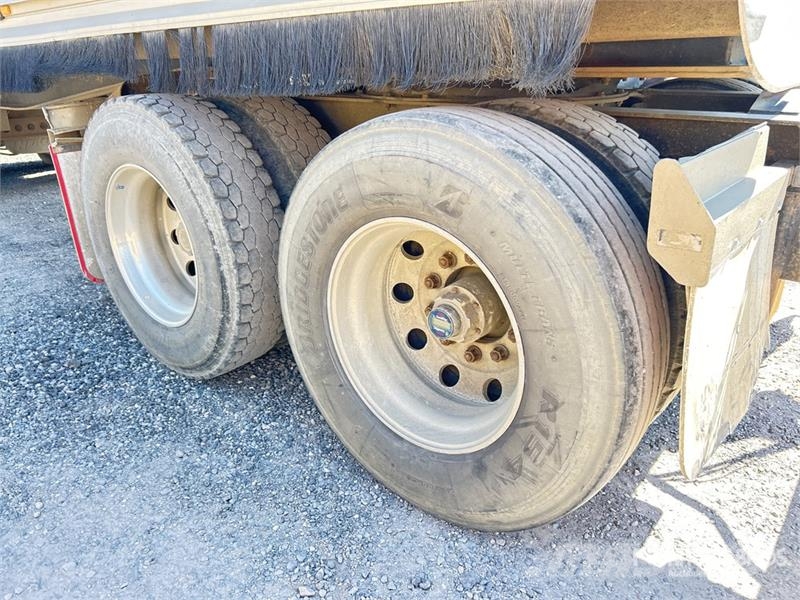 Hercules 8.2 m Quad Dog Drawbar End Dump Trailer Bañeras