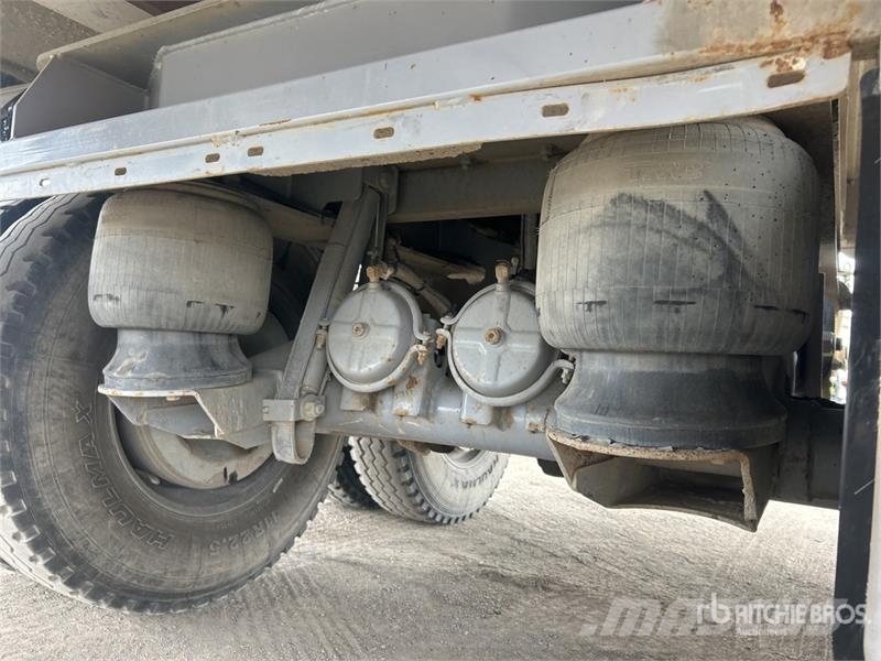 Hercules 8 m Quad Dog End Dump Trailer Sora- ja kippiperävaunut