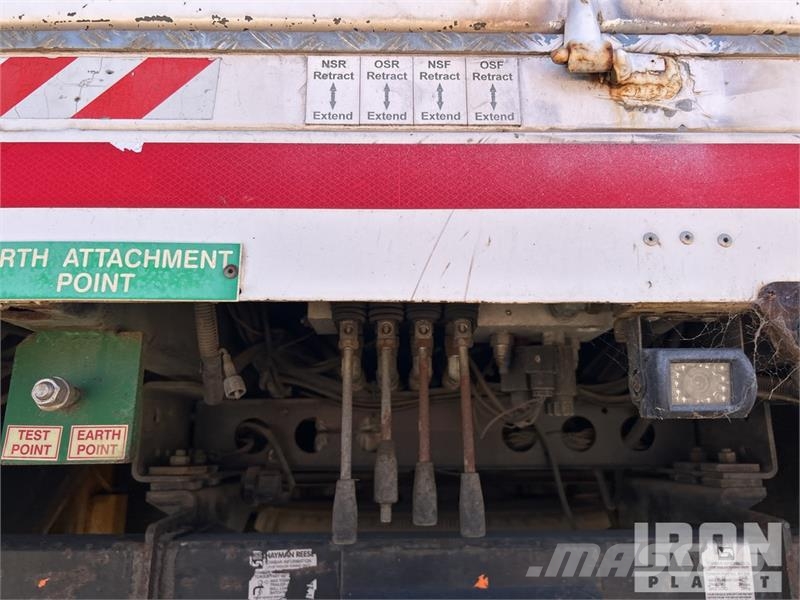 Hino 300C 4x2 Flatbed Truck شاحنات مسطحة/مفصلية الجوانب