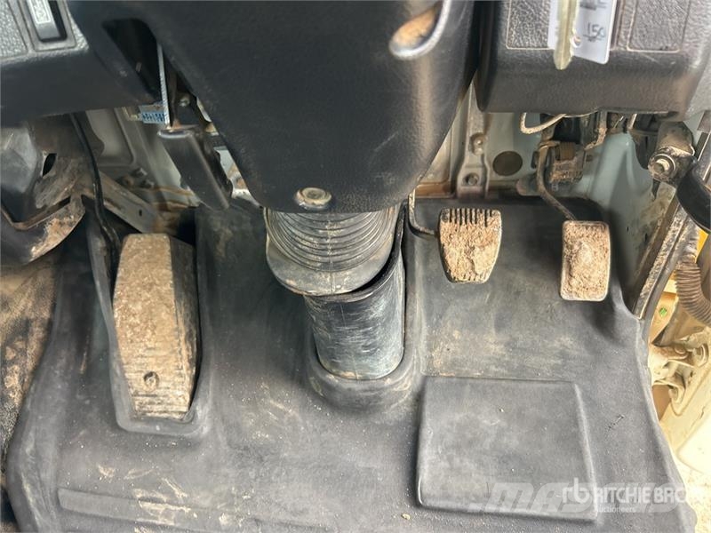 Hino 500 FM 2632 6x4 Hooklift Truck Hook lift trucks