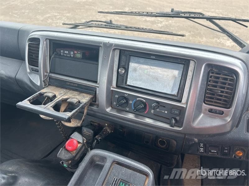 Hino 500 FM 2632 6x4 Hooklift Truck Hook lift trucks