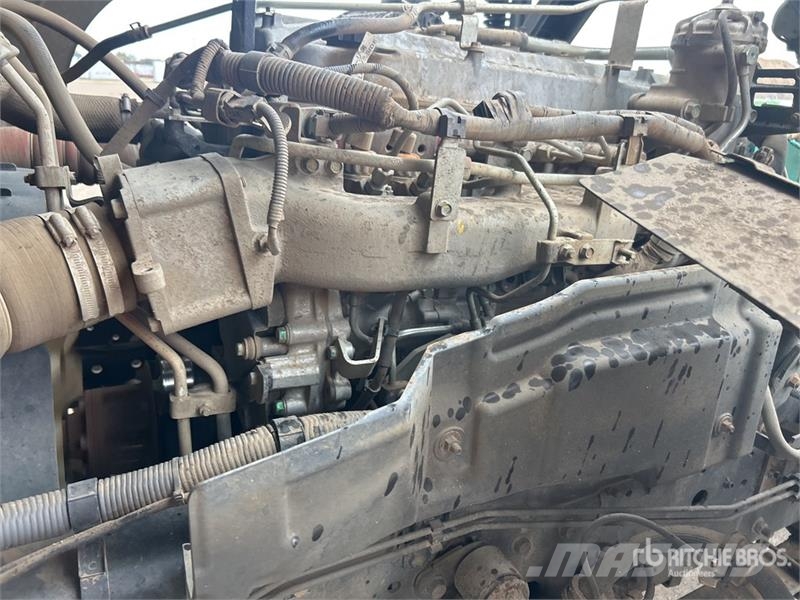 Hino 500 FM 2632 6x4 Hooklift Truck Hook lift trucks