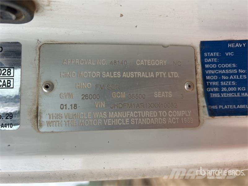 Hino 500 FM 2632 6x4 Hooklift Truck Konksliftveokid