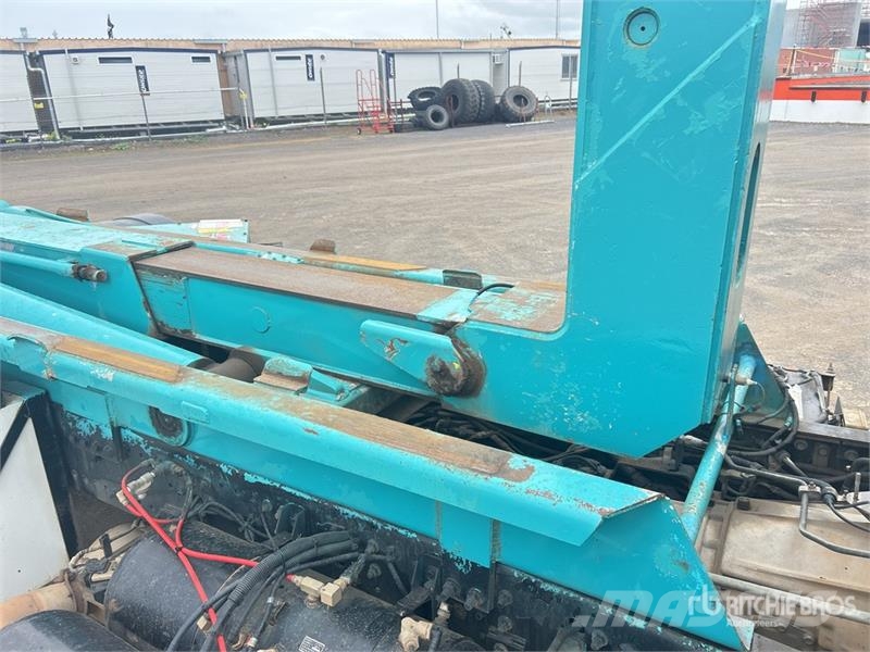 Hino 500 FM 2632 6x4 Hooklift Truck Hook lift trucks