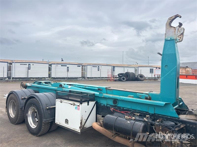 Hino 500 FM 2632 6x4 Hooklift Truck Hook lift trucks